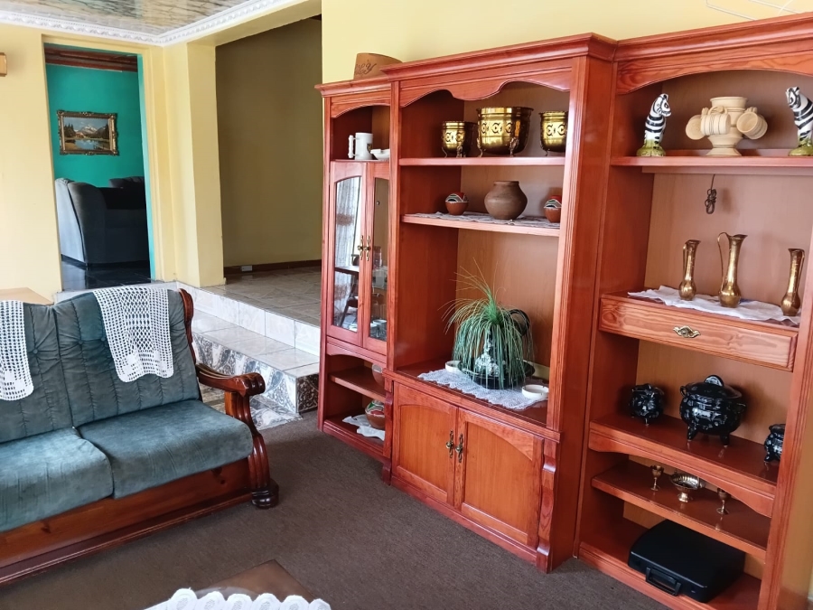 4 Bedroom Property for Sale in Senekal Free State